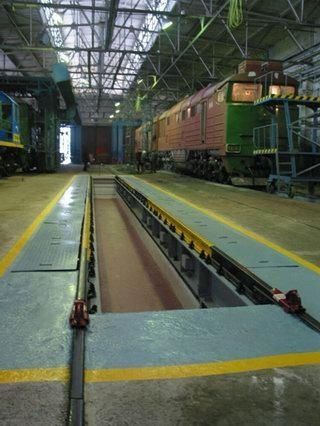 Устройство определения нагрузки от колес колесных пар локомотивов «УОНК-Л» Устройство определения нагрузки от колес колесных пар локомотивов «УОНК-Л»